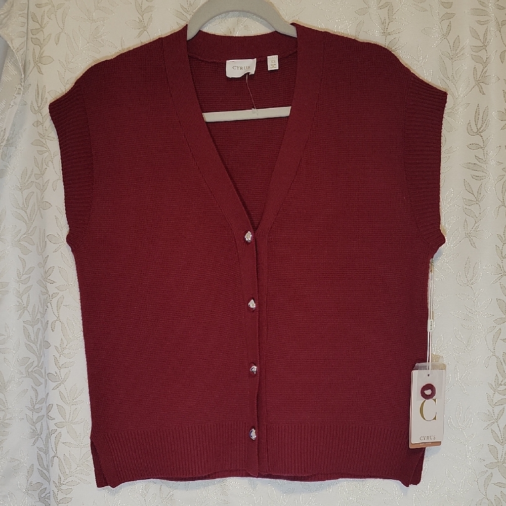 Cyrus Women's Burgundy Cardigan Vest
